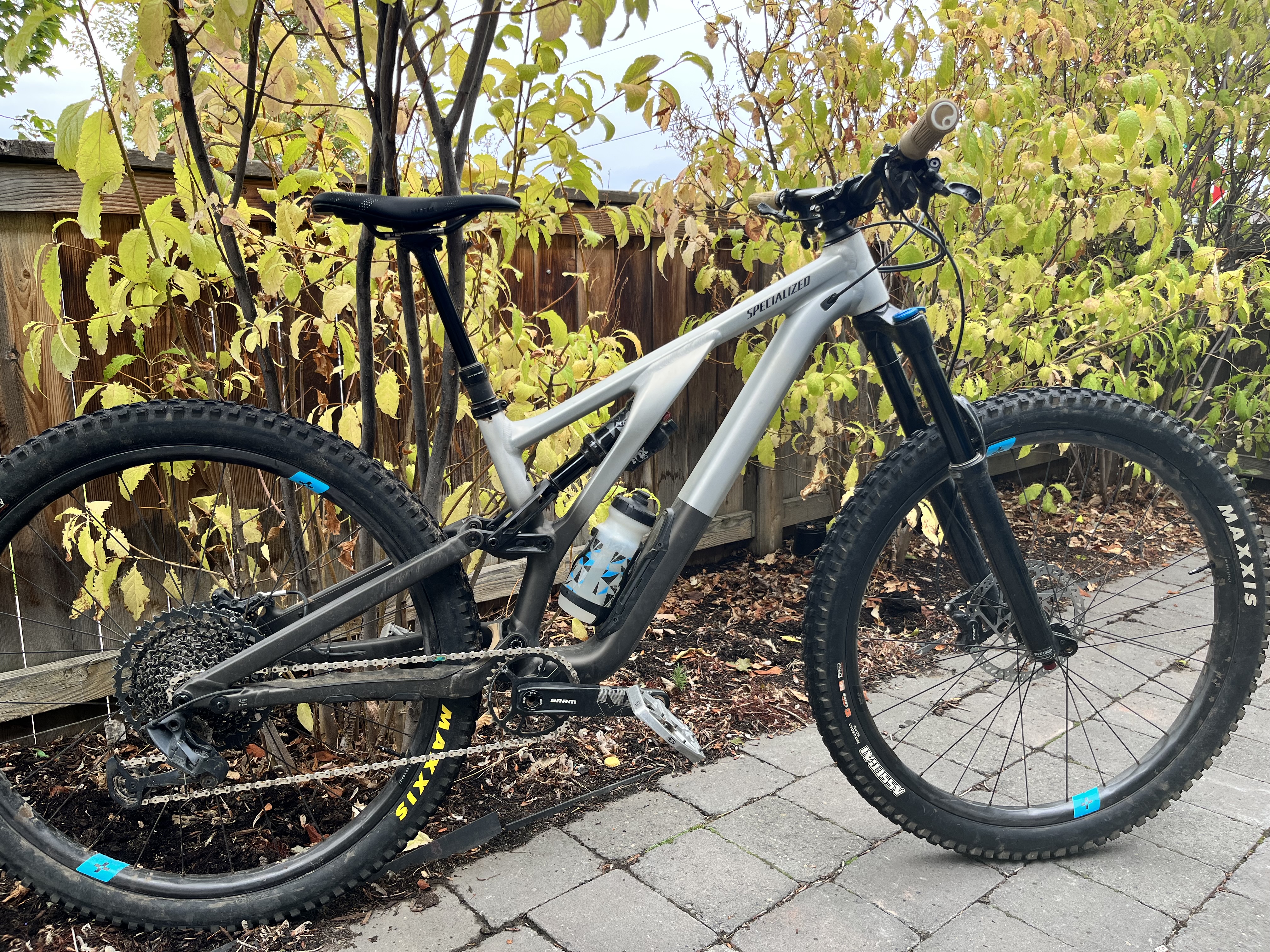 Forge mountain bike discount price