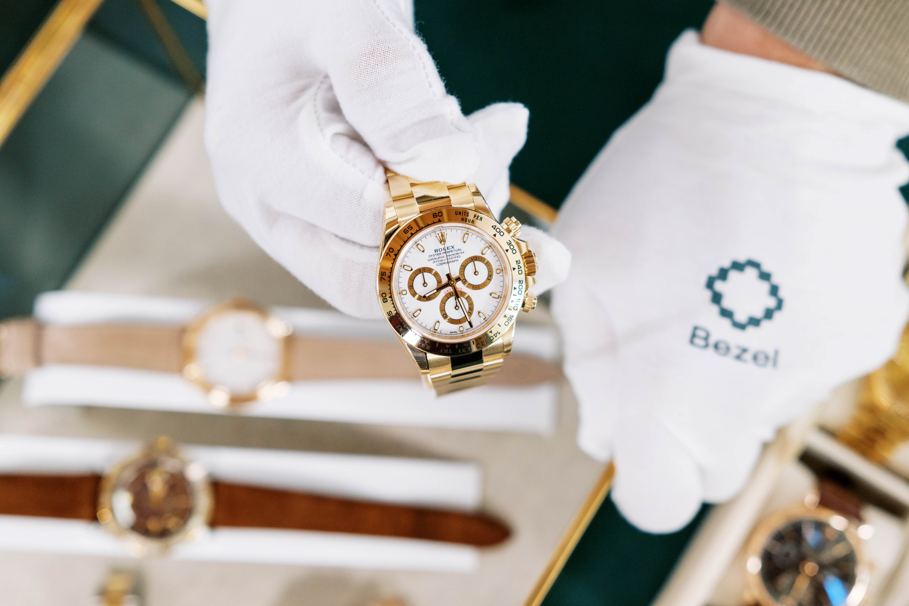 Investment in Rolex, Patek watches exceeds S&P gains over five years:  report - Business & Finance - Business Recorder