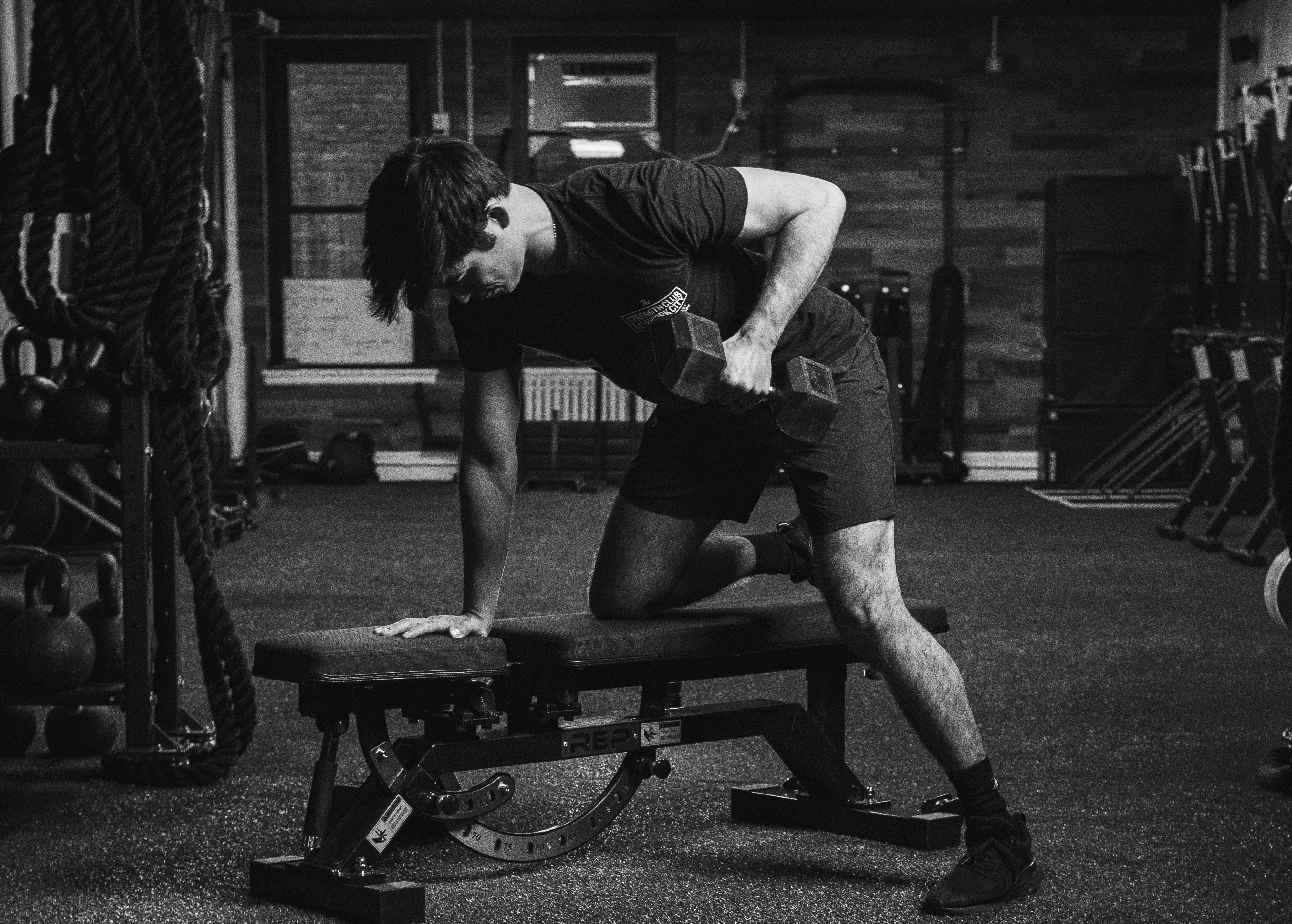 More reps or more weight: Which is actually better for your fitness goals?  - The Manual