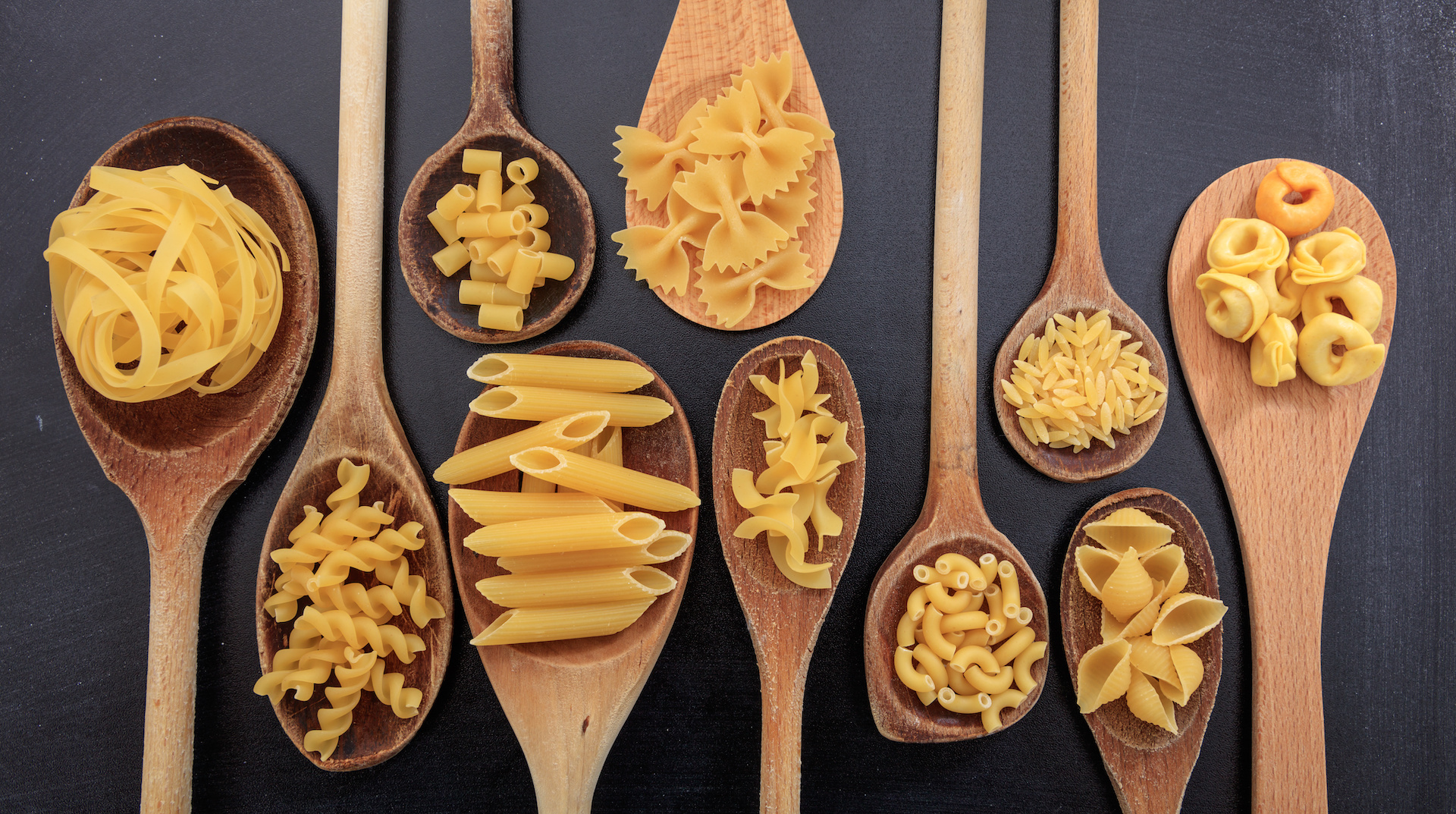 Various dried pastas