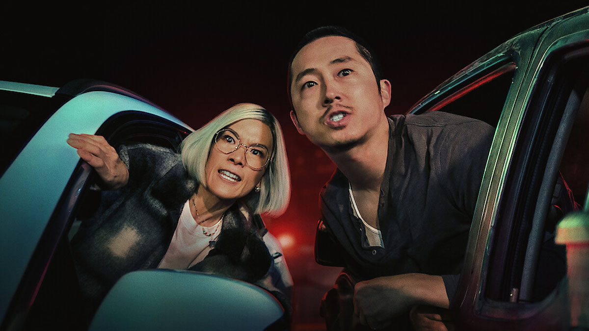 Ali Wong and Steven Yeun in Beef.