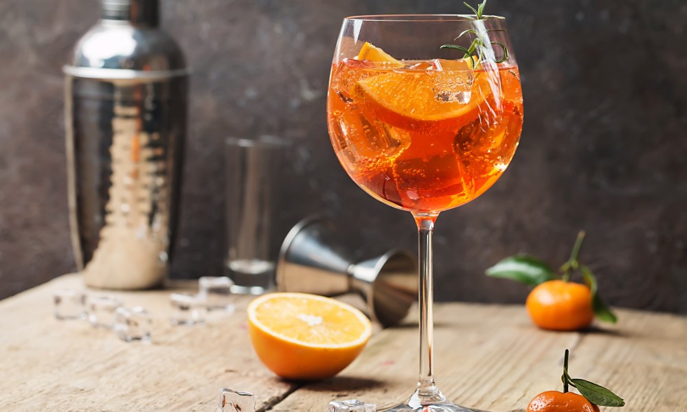 Aperol spritz cocktail