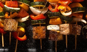 Smoked veggie and tofu kabobs