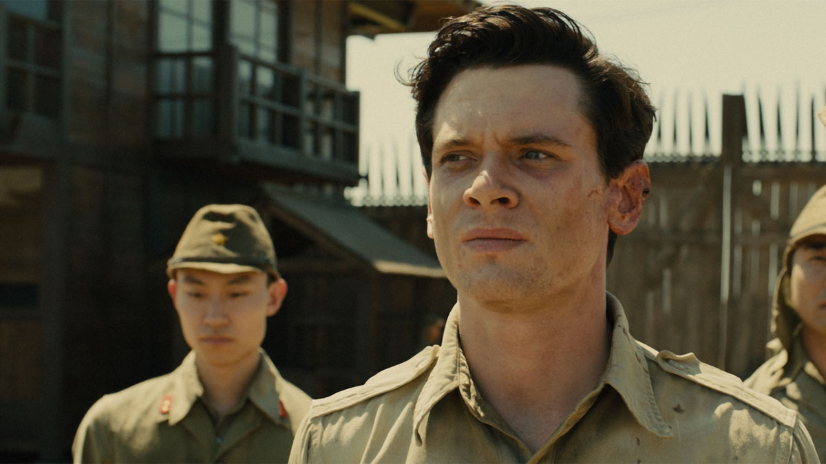 Jack O'Connell en Unbroken.