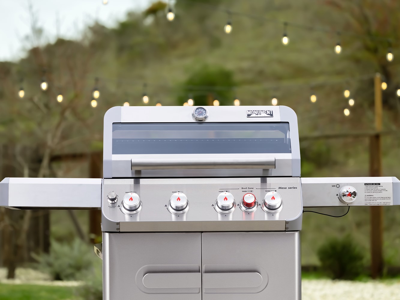 Mesa M415BZ from Monument Grills for Independence Day grill deals
