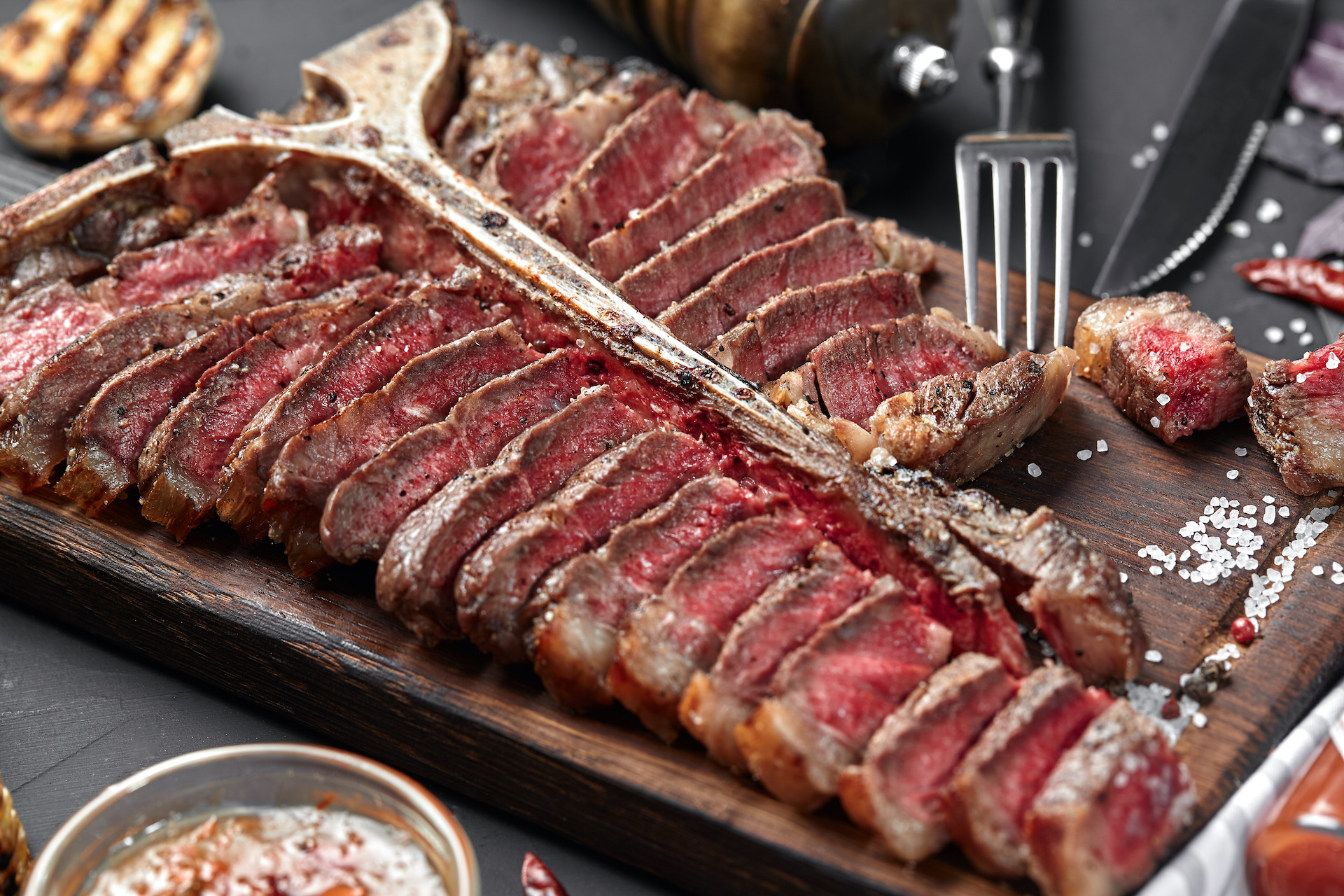 Porterhouse steak, sliced