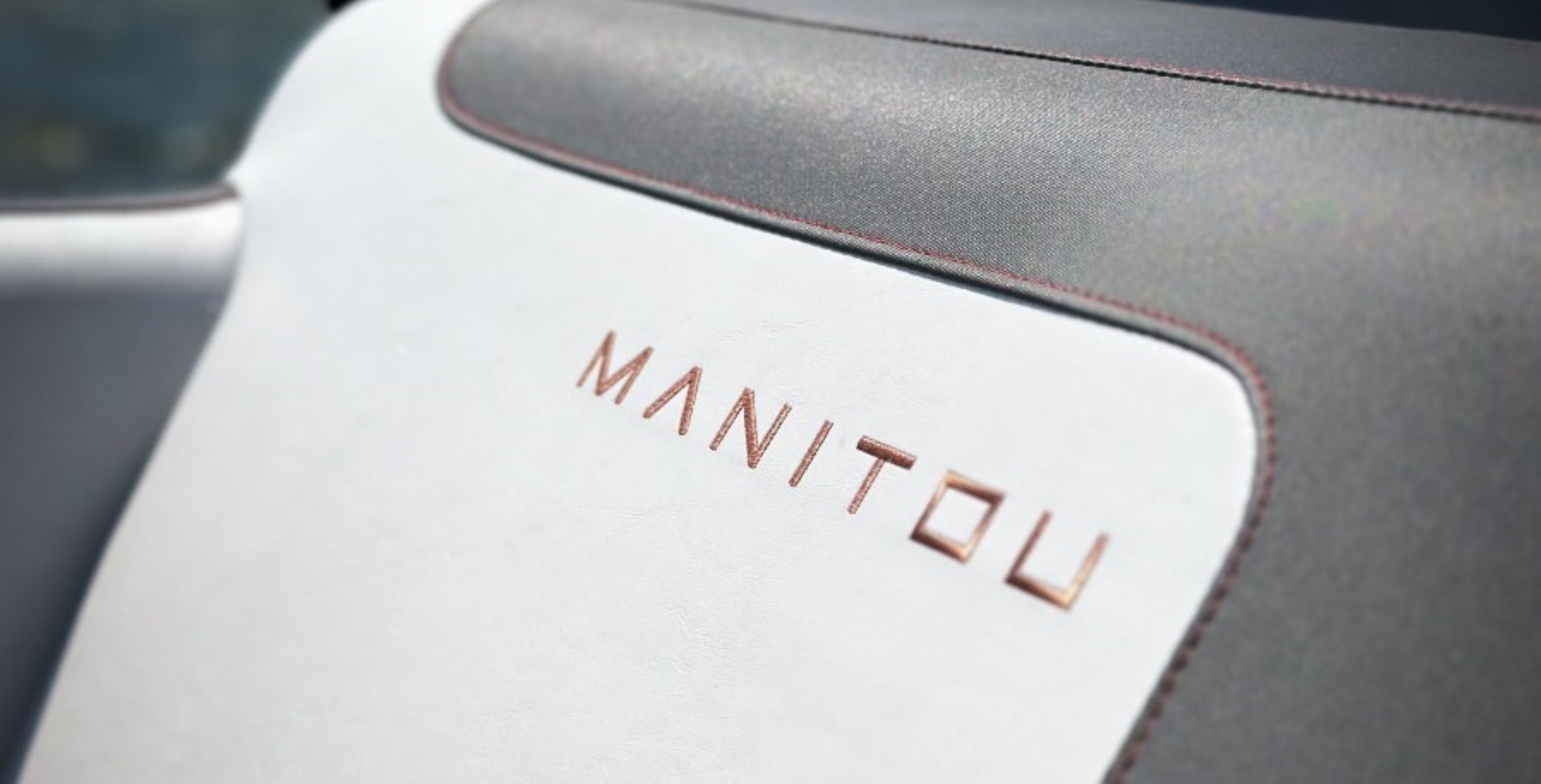 Manitou logo