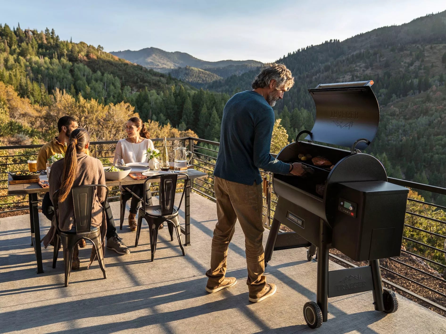 Traeger Ironwood 885 grill and smoker with WiFi Prime Day deal