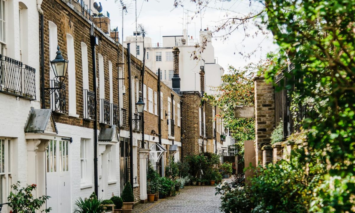 london street during the day