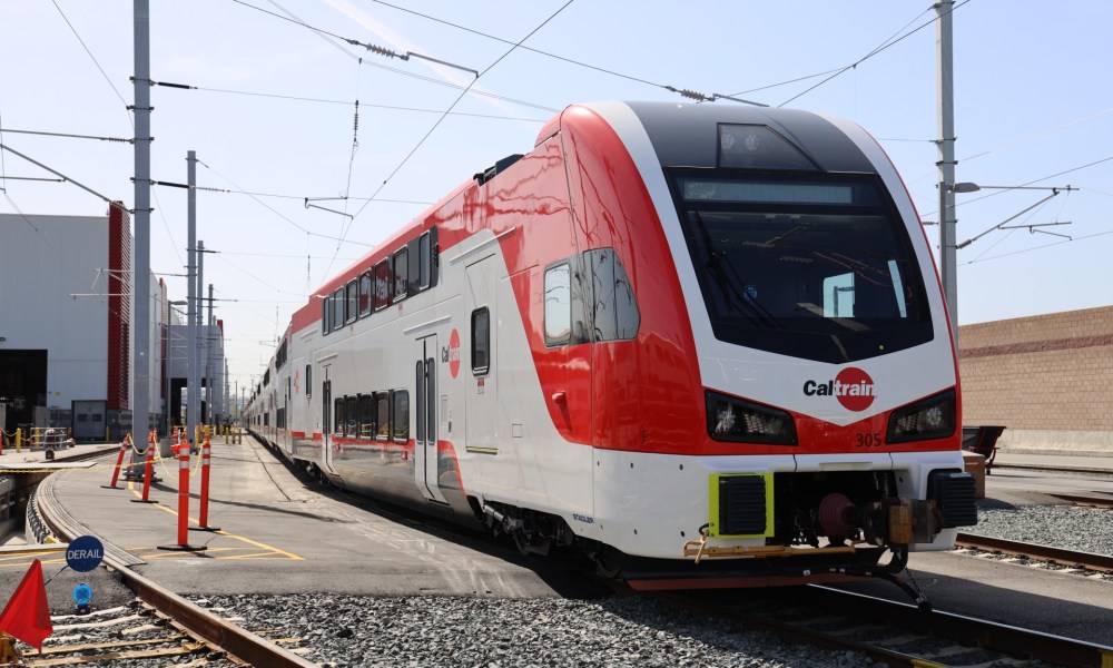 New electric train from Caltrain