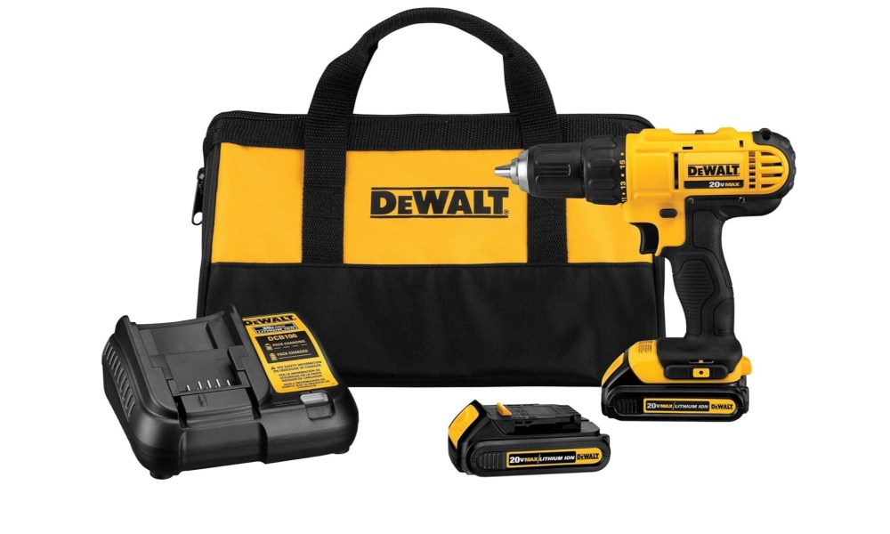 DEWALT 20v cordless drill deal on Amazon with bag and extra battery