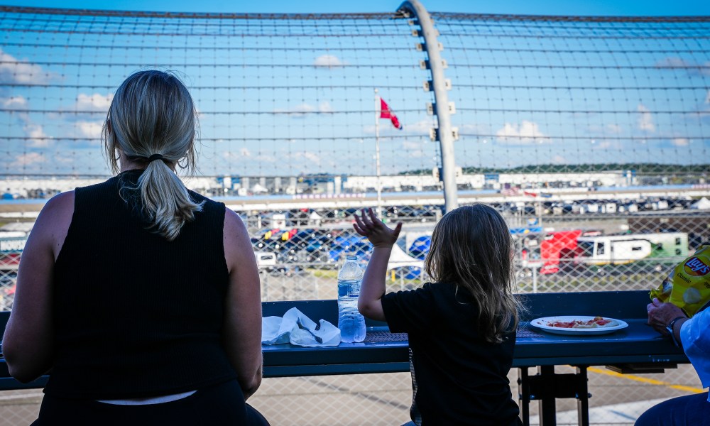 nascar vip experience dsc08166