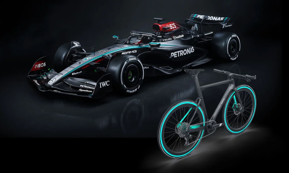 Mercedes-AMG Petronas F1-inspired N+road bikes and e-bikes.