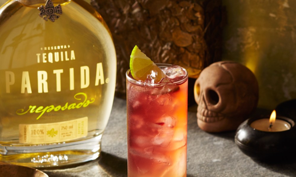 dramatic halloween cocktails partida 2019 photography reposado eldiablo jpg