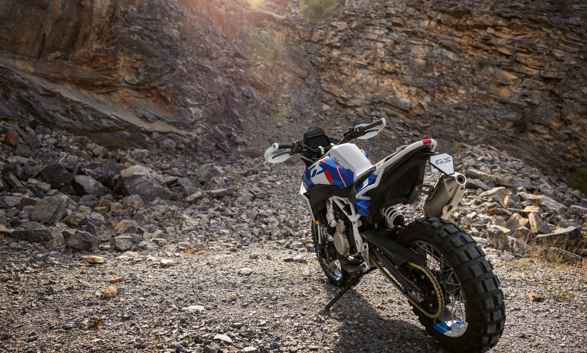 BMW previews the Concept F 450 GS mid-range adventure bike - The Manual