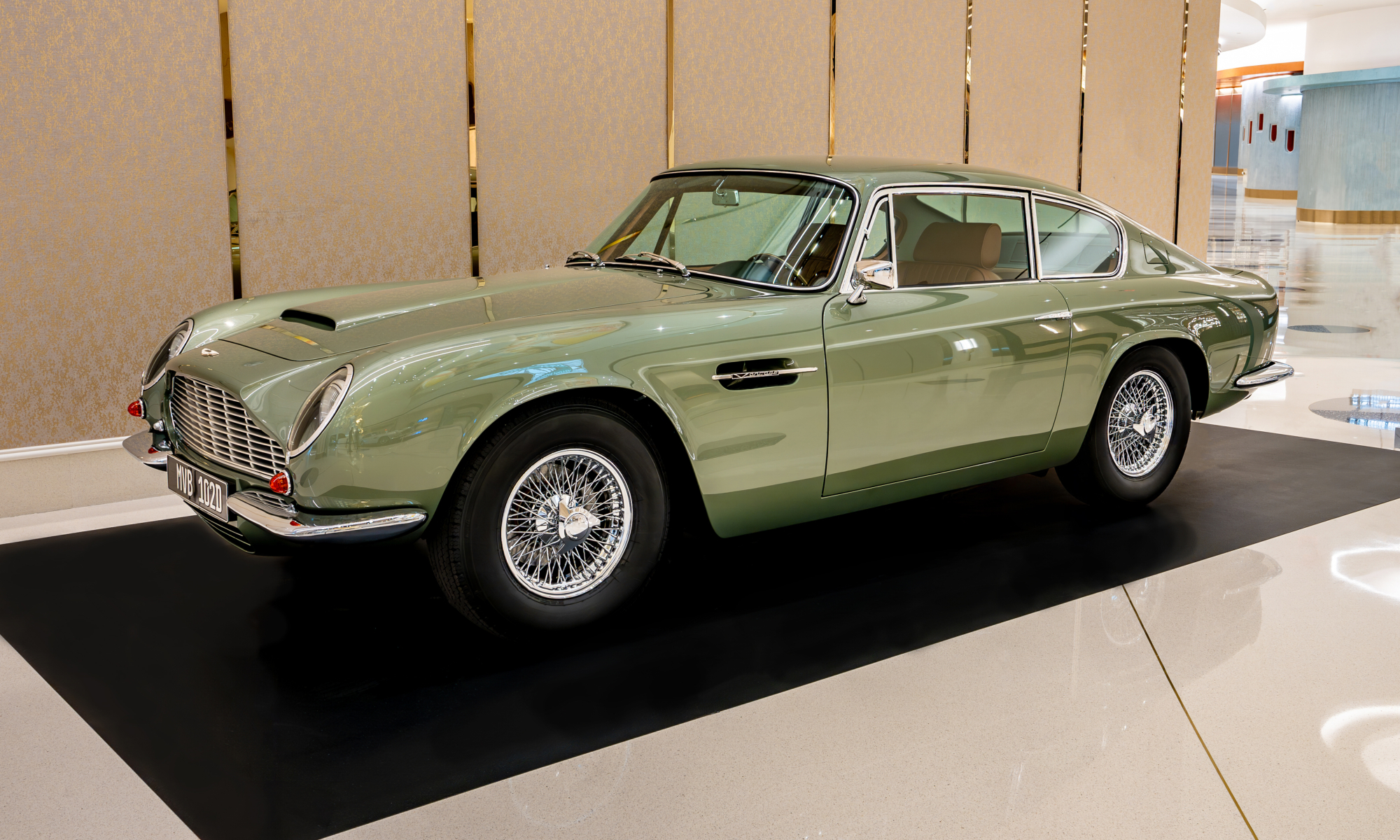 Fontainebleau Las Vegas Aston Martin British Bloodline 1970 DB6.