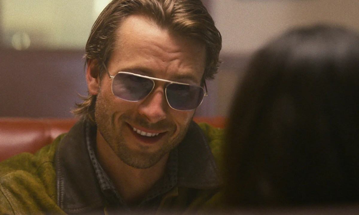 Glen Powell in Hit Man.