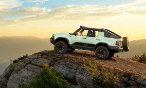 Toyota Land Cruiser ROX Concept parked on a ridge in the backcountry.