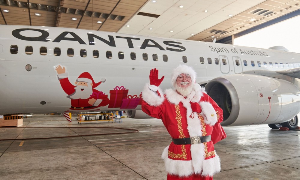 Qantas Christmas airplane