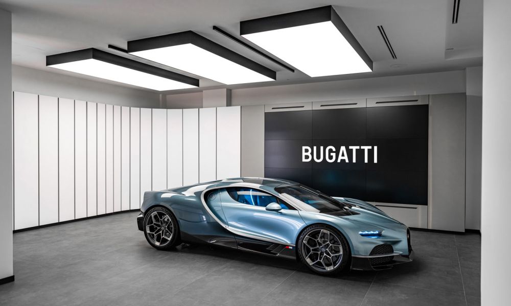 bugatti showroom 04 tourbillon in baku